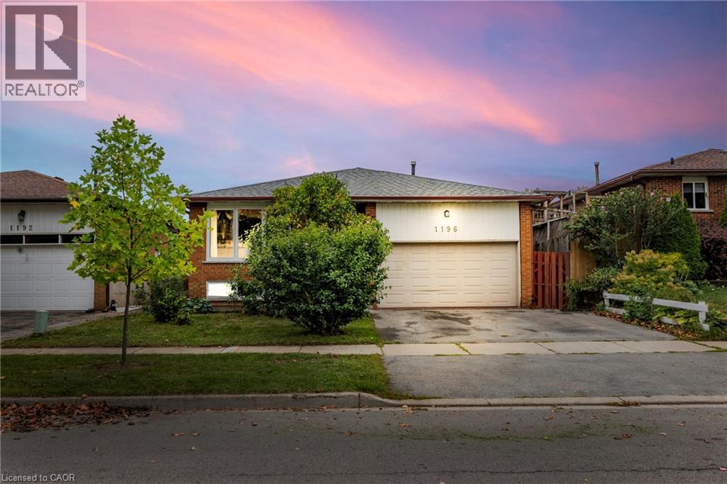 1196 Dowland Crescent, Burlington, Ontario  L7T 4C9 - Photo 2 - 40784369