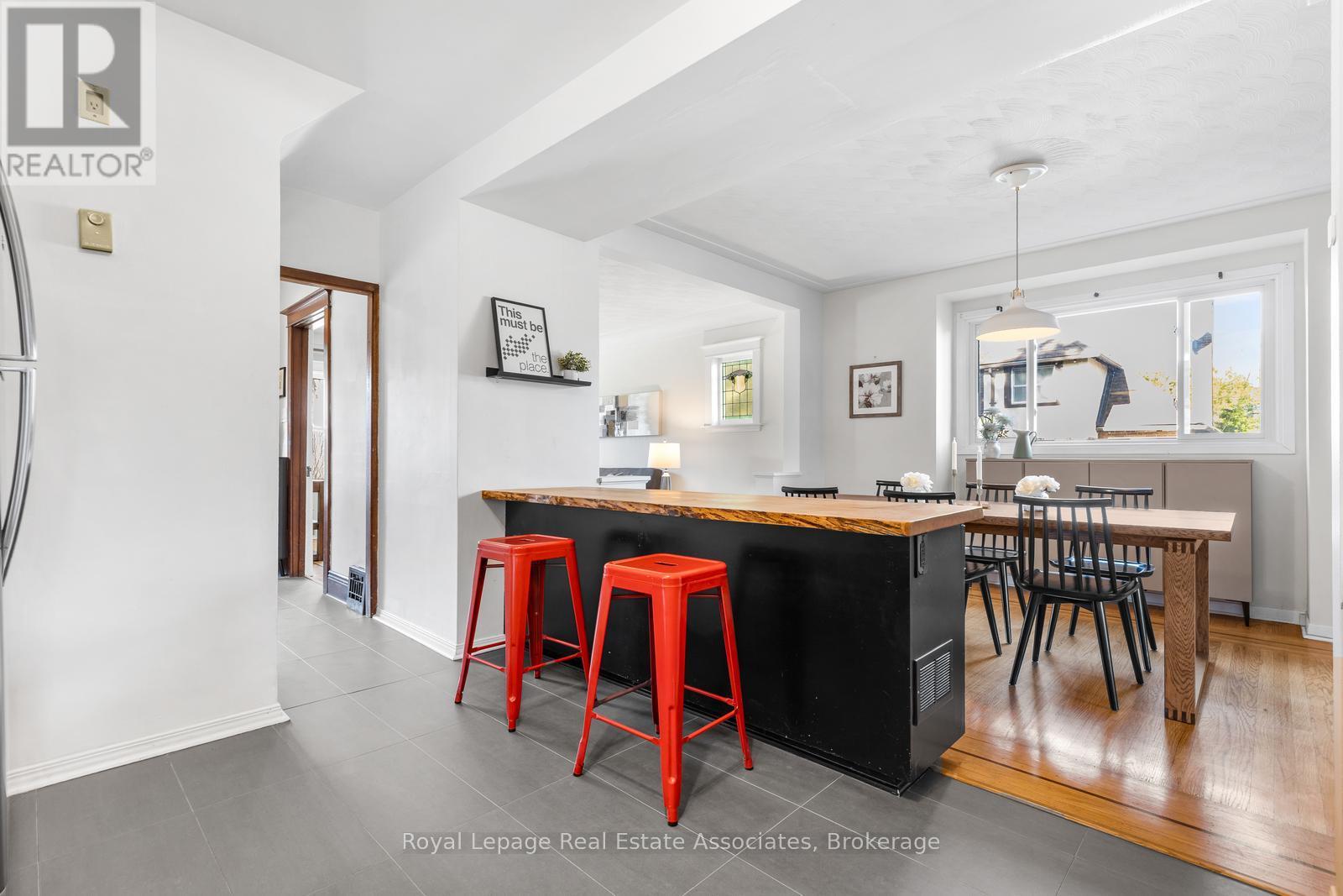 263 Houghton Avenue S, Hamilton, Ontario  L8K 2N4 - Photo 16 - X12491038