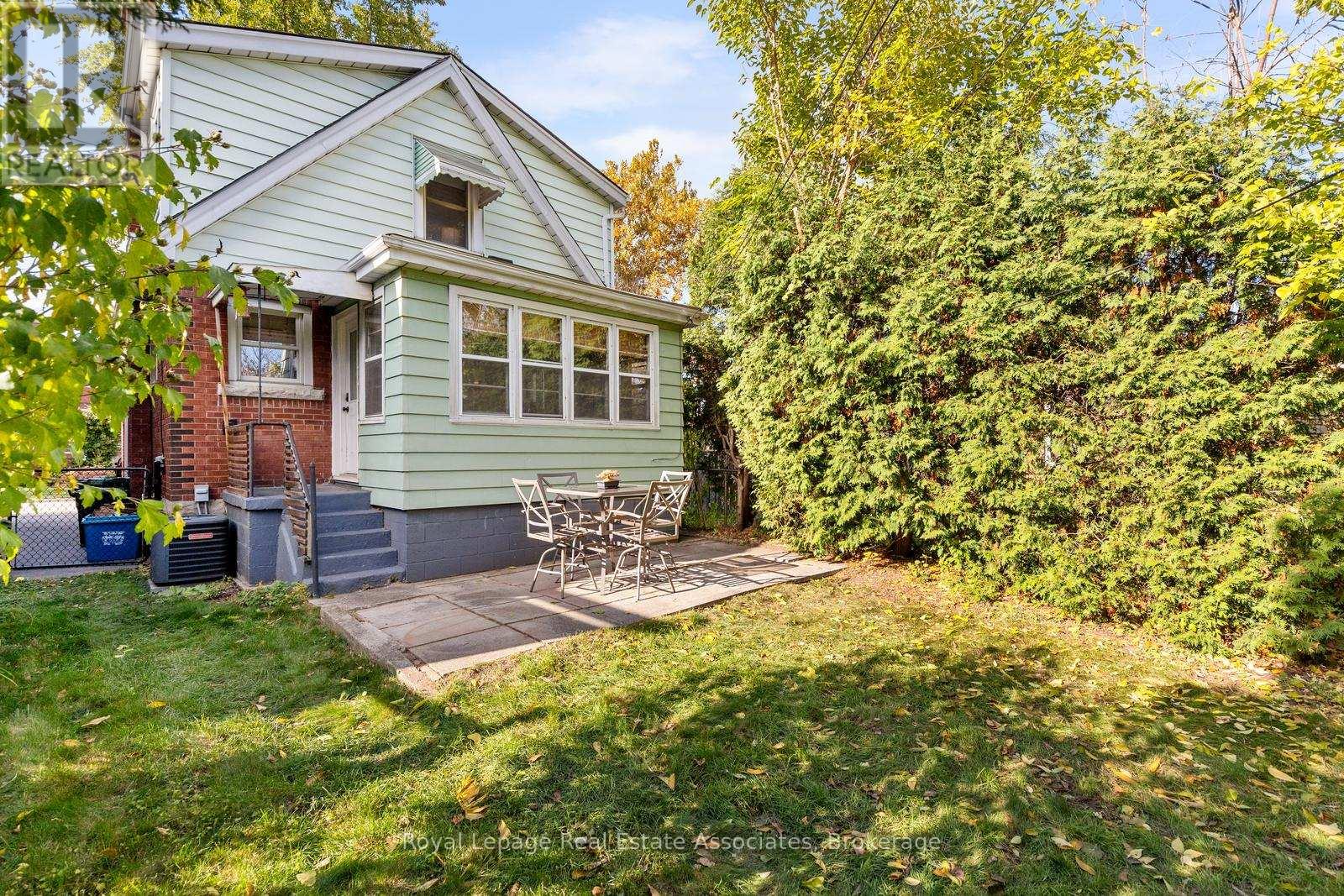 263 Houghton Avenue S, Hamilton, Ontario  L8K 2N4 - Photo 33 - X12491038