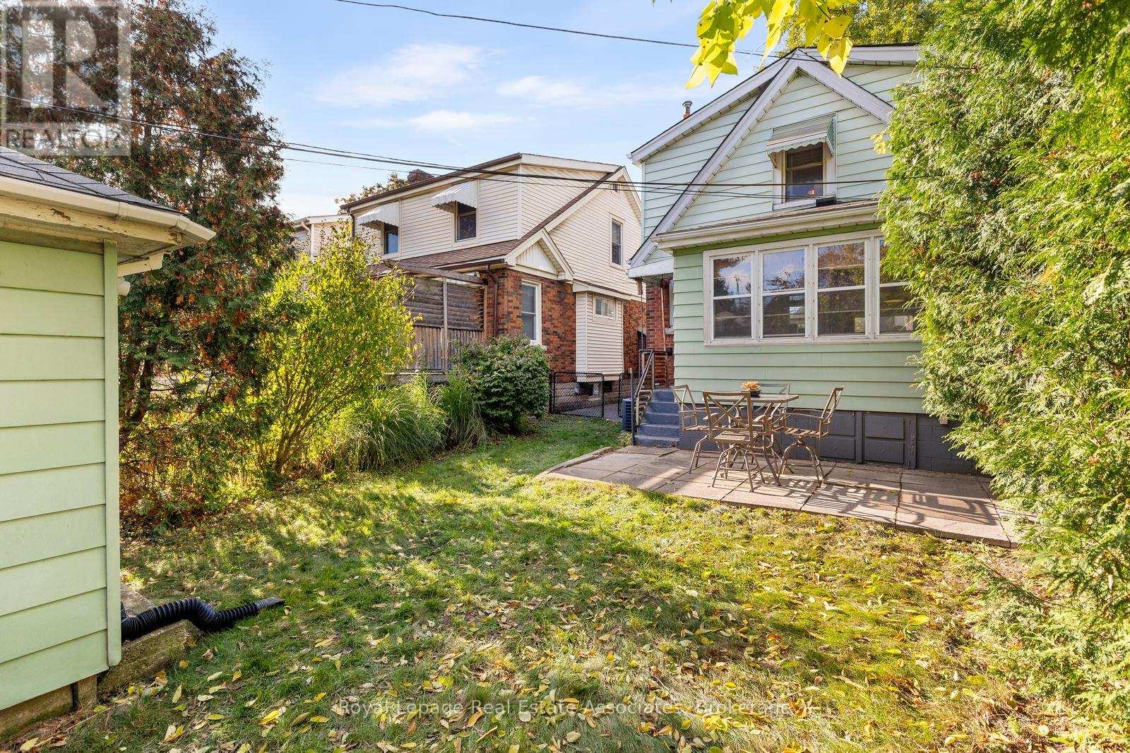 263 Houghton Avenue S, Hamilton, Ontario  L8K 2N4 - Photo 34 - X12491038