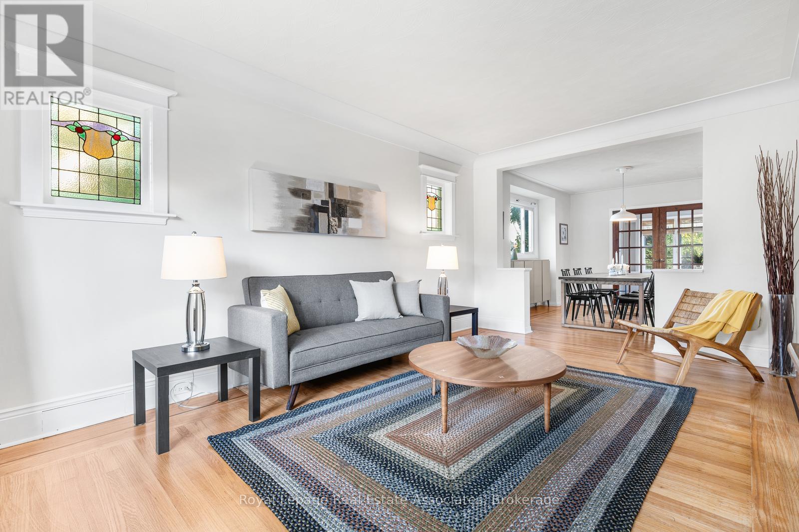 263 Houghton Avenue S, Hamilton, Ontario  L8K 2N4 - Photo 6 - X12491038