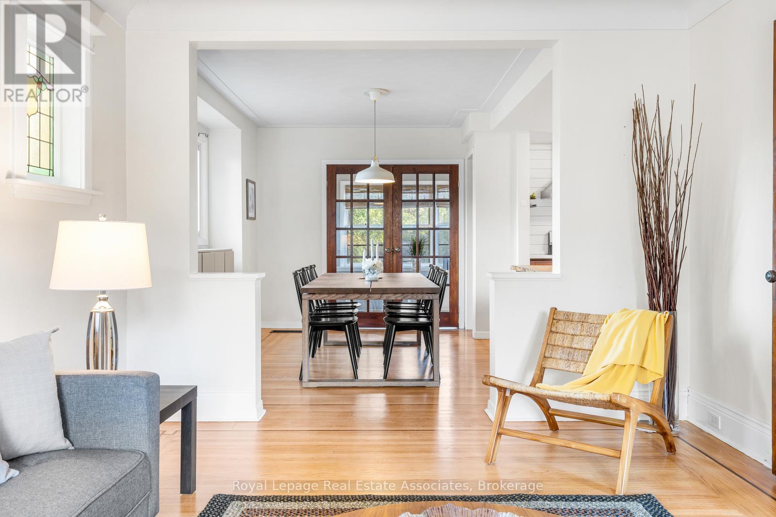 263 Houghton Avenue S, Hamilton, Ontario  L8K 2N4 - Photo 8 - X12491038