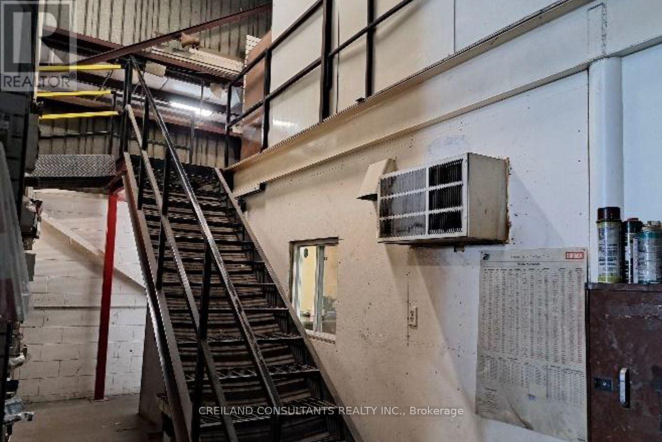 175 Bothwell Street, Chatham-Kent, Ontario  N7M 5J5 - Photo 10 - X12491064