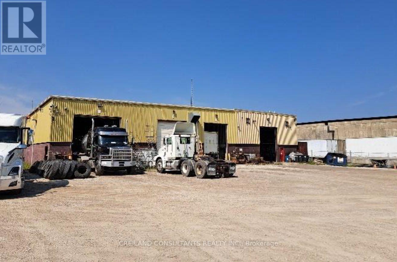 175 Bothwell Street, Chatham-Kent, Ontario  N7M 5J5 - Photo 6 - X12491064