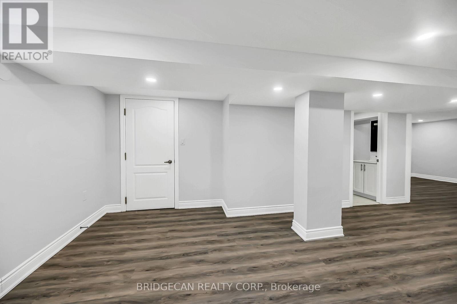 220 Grenffel Street, Hamilton, Ontario  L8H 3J7 - Photo 29 - X12491108