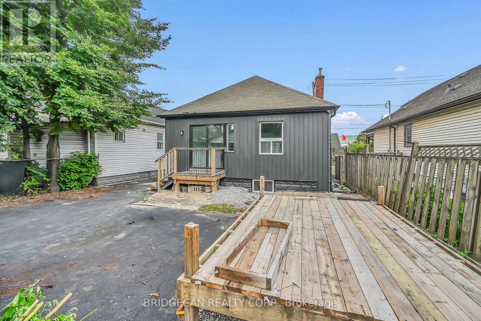 220 Grenffel Street, Hamilton, Ontario  L8H 3J7 - Photo 42 - X12491108