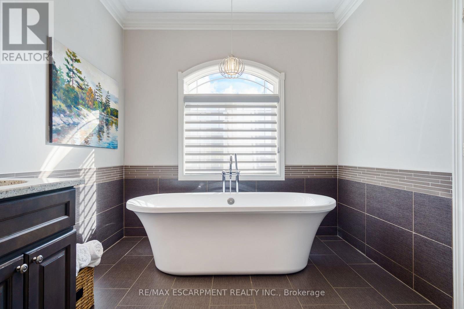 47 Stowbridge Crescent, Hamilton, Ontario  L9G 5E1 - Photo 29 - X12491138