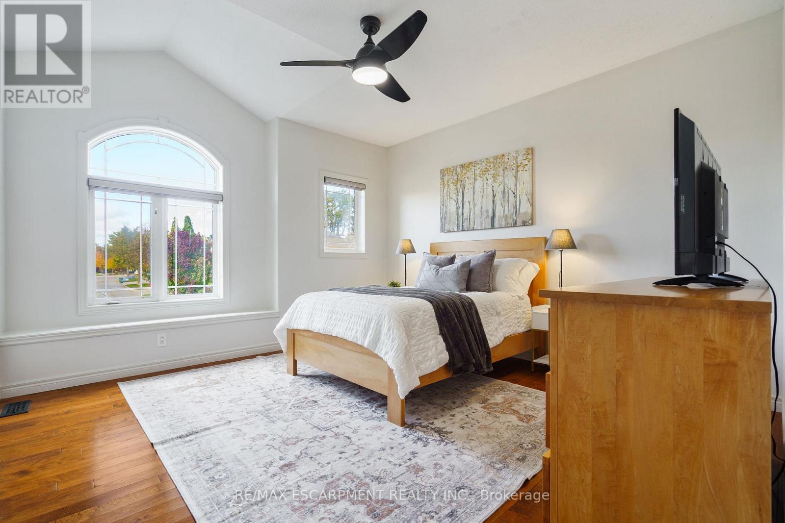 47 Stowbridge Crescent, Hamilton, Ontario  L9G 5E1 - Photo 33 - X12491138