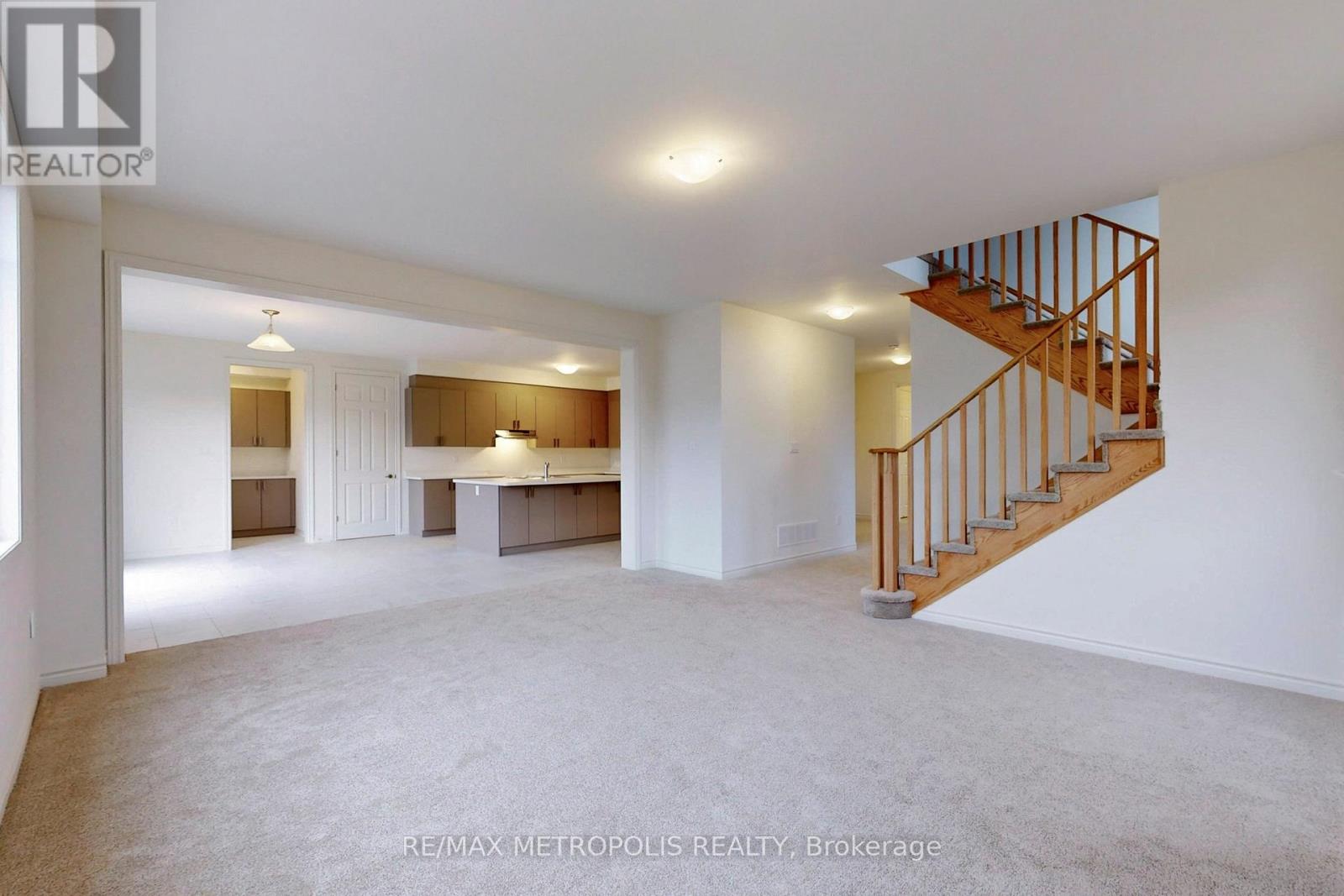 107 Rea Drive, Centre Wellington, Ontario  N1M 2W3 - Photo 10 - X12491140