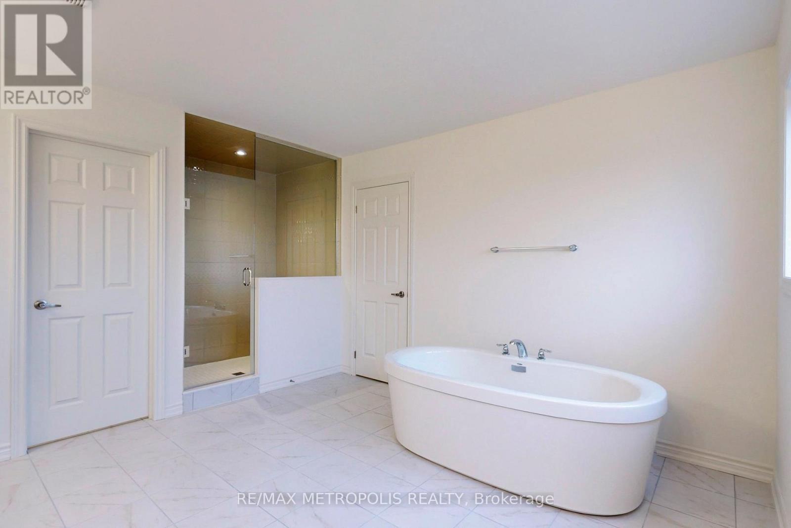 107 Rea Drive, Centre Wellington, Ontario  N1M 2W3 - Photo 29 - X12491140