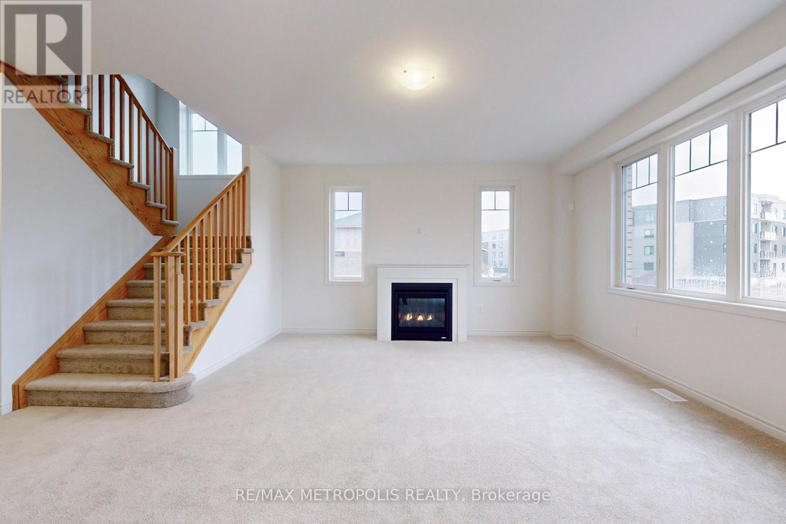 107 Rea Drive, Centre Wellington, Ontario  N1M 2W3 - Photo 7 - X12491140