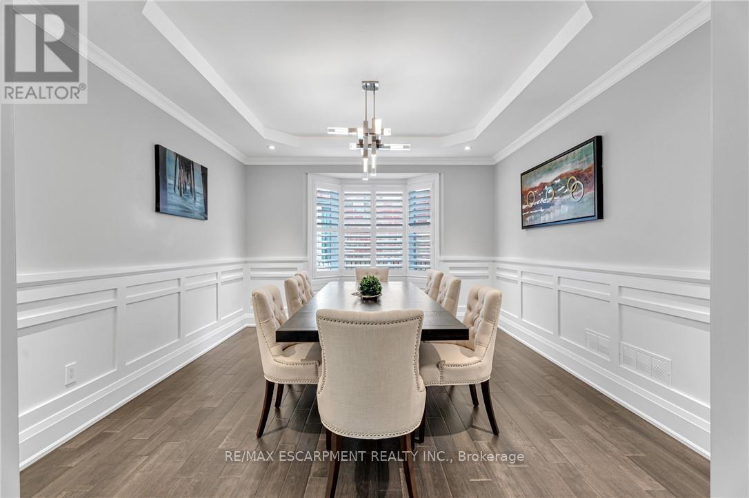 120 Davidson Boulevard, Hamilton, Ontario  L9H 7M5 - Photo 11 - X12491160