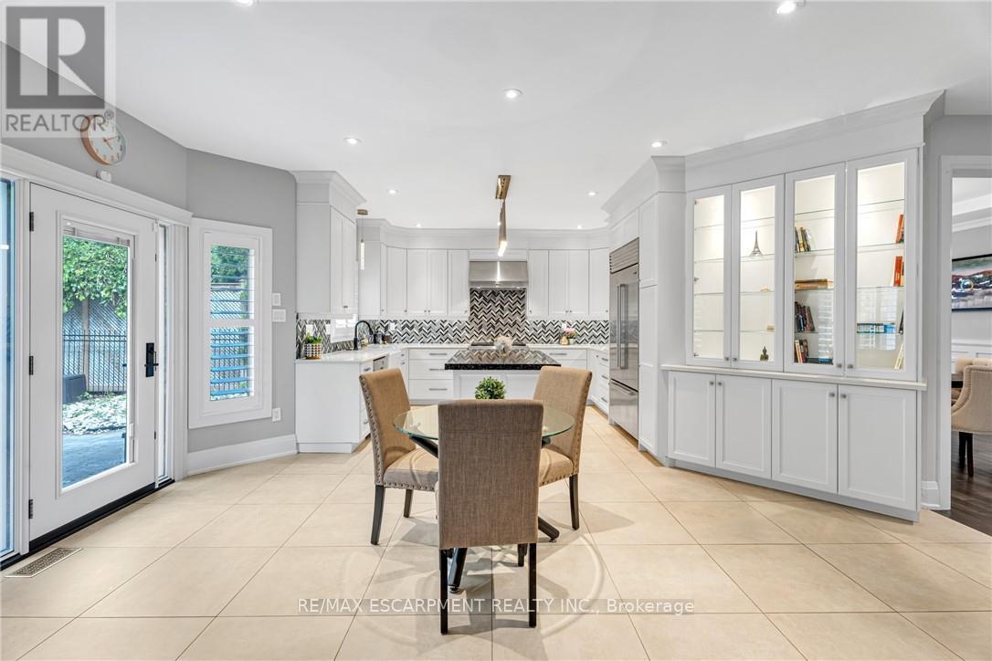 120 Davidson Boulevard, Hamilton, Ontario  L9H 7M5 - Photo 16 - X12491160