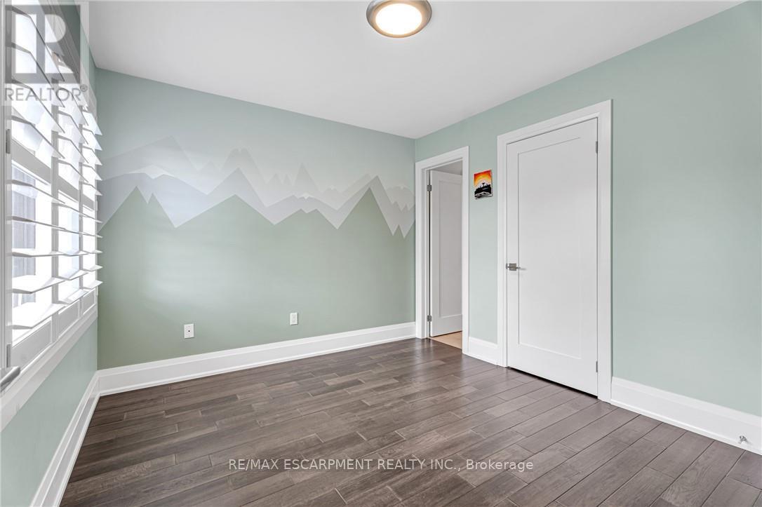 120 Davidson Boulevard, Hamilton, Ontario  L9H 7M5 - Photo 21 - X12491160