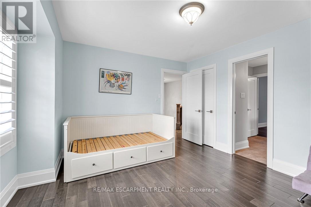 120 Davidson Boulevard, Hamilton, Ontario  L9H 7M5 - Photo 25 - X12491160