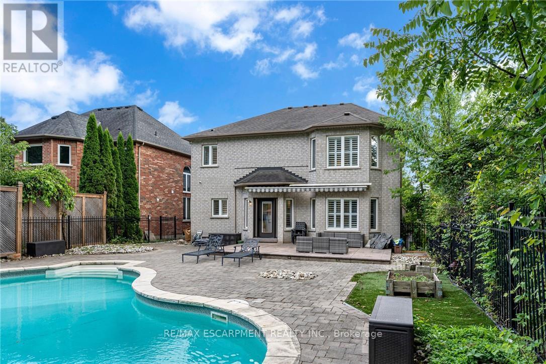 120 Davidson Boulevard, Hamilton, Ontario  L9H 7M5 - Photo 48 - X12491160