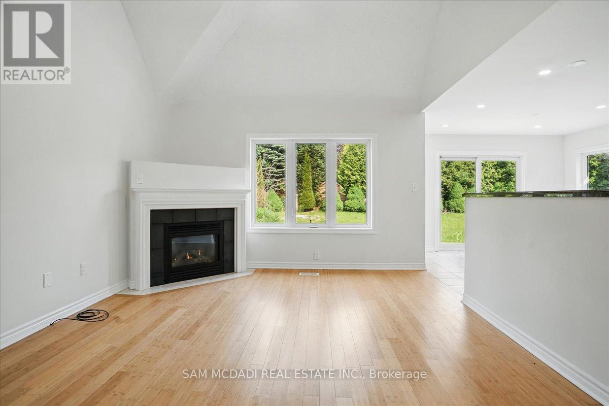 20 - 6 Valley Ridge Lane, Hamilton, Ontario  L8N 2Z7 - Photo 12 - X12491200