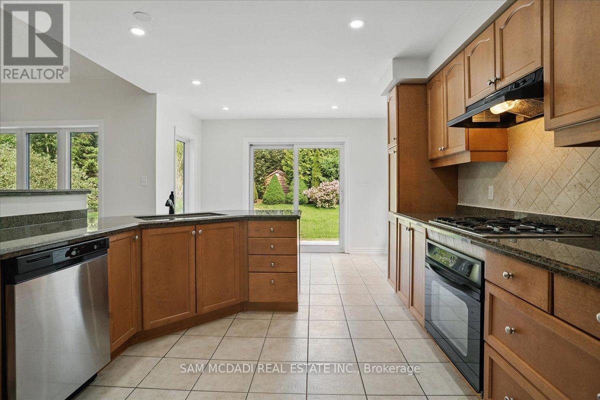 20 - 6 Valley Ridge Lane, Hamilton, Ontario  L8N 2Z7 - Photo 18 - X12491200