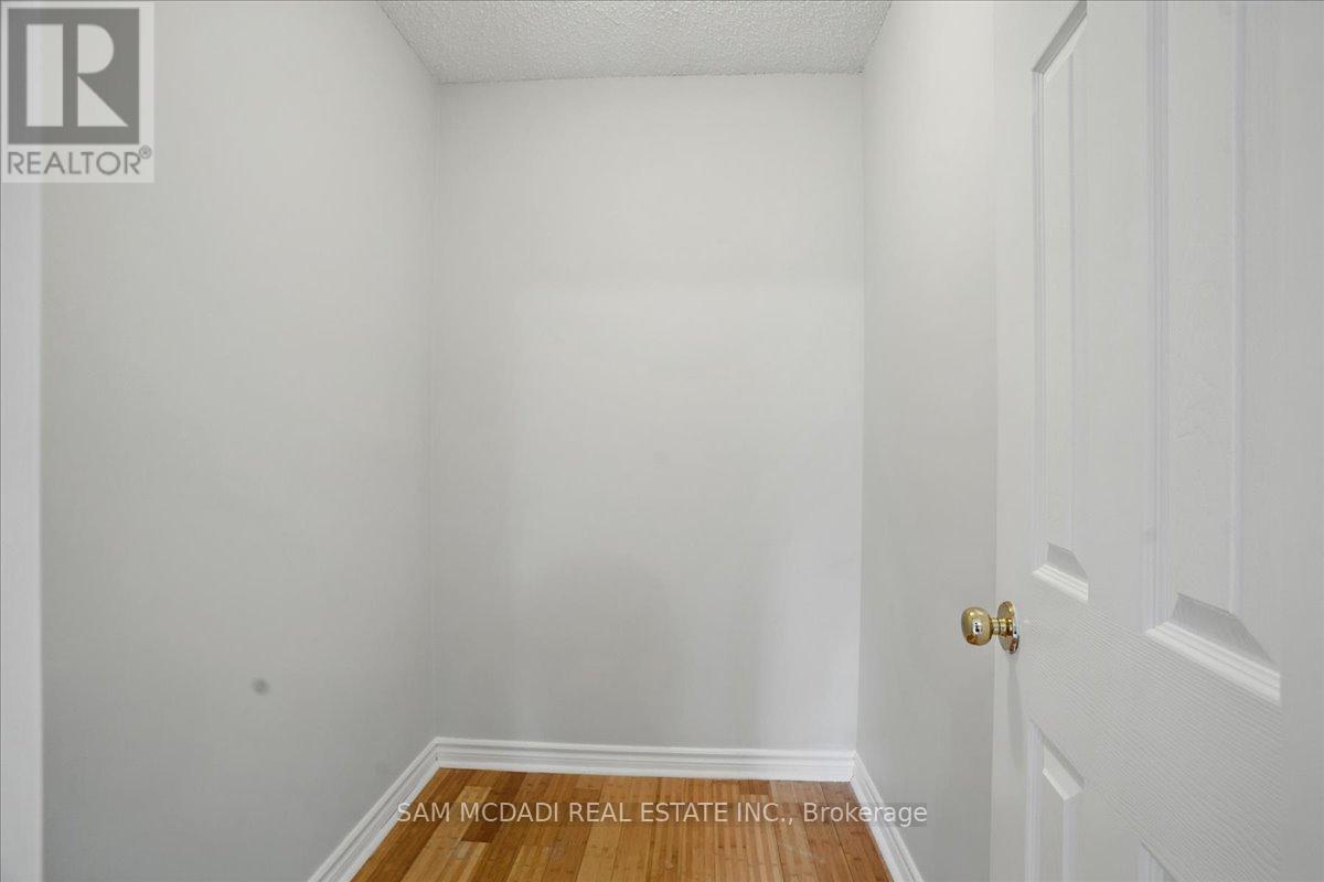 20 - 6 Valley Ridge Lane, Hamilton, Ontario  L8N 2Z7 - Photo 24 - X12491200