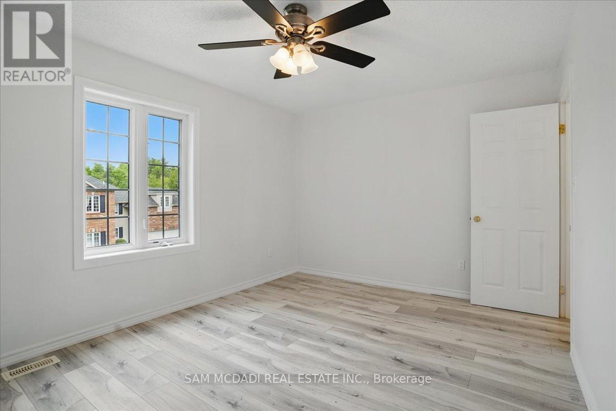 20 - 6 Valley Ridge Lane, Hamilton, Ontario  L8N 2Z7 - Photo 33 - X12491200