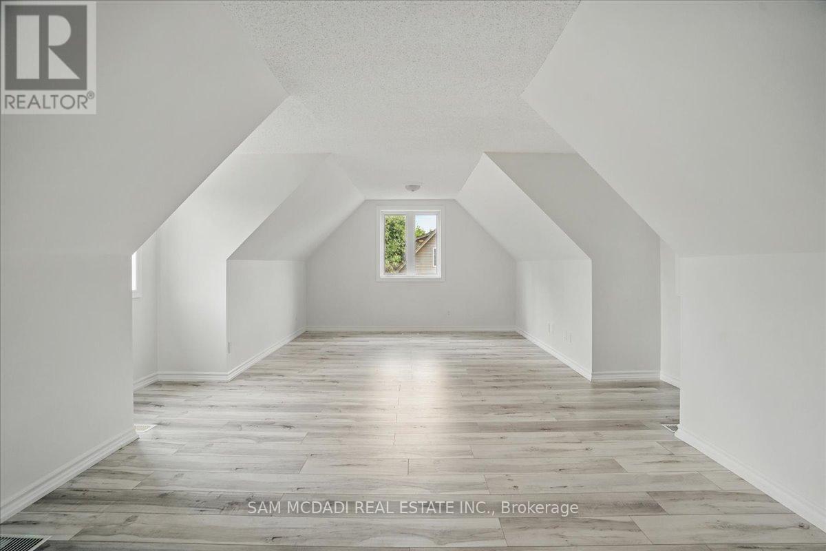 20 - 6 Valley Ridge Lane, Hamilton, Ontario  L8N 2Z7 - Photo 38 - X12491200