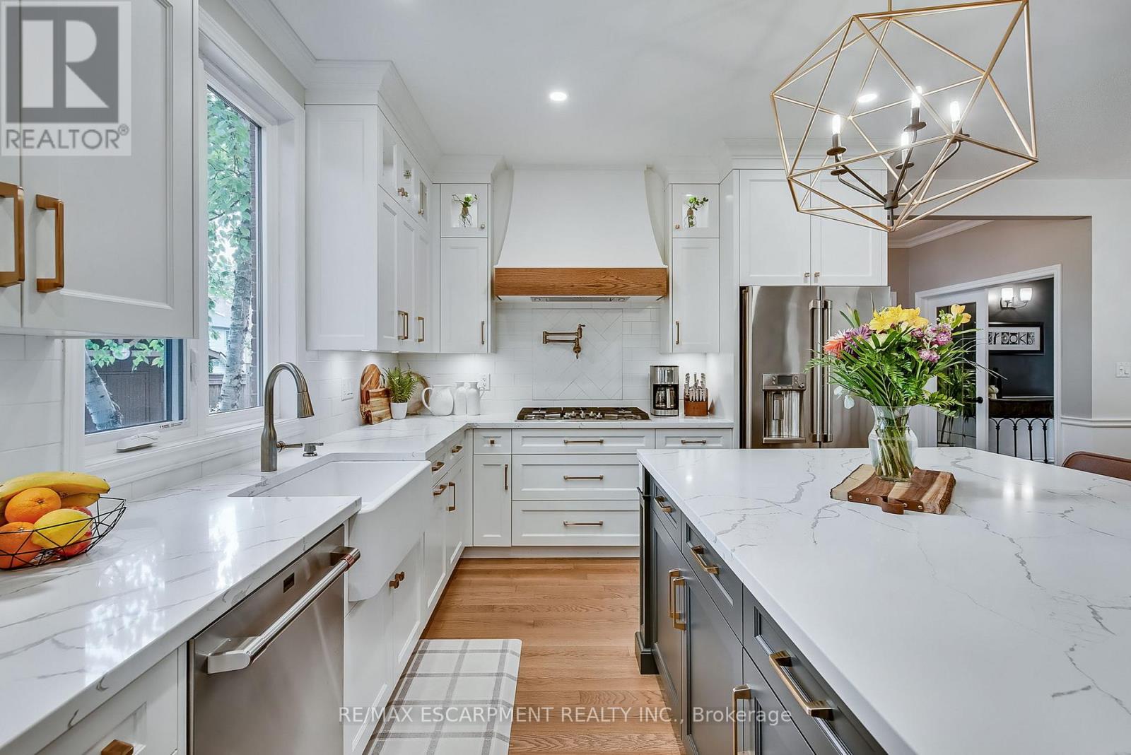 447 Golf Links Road, Hamilton, Ontario  L9G 4X6 - Photo 6 - X12491240