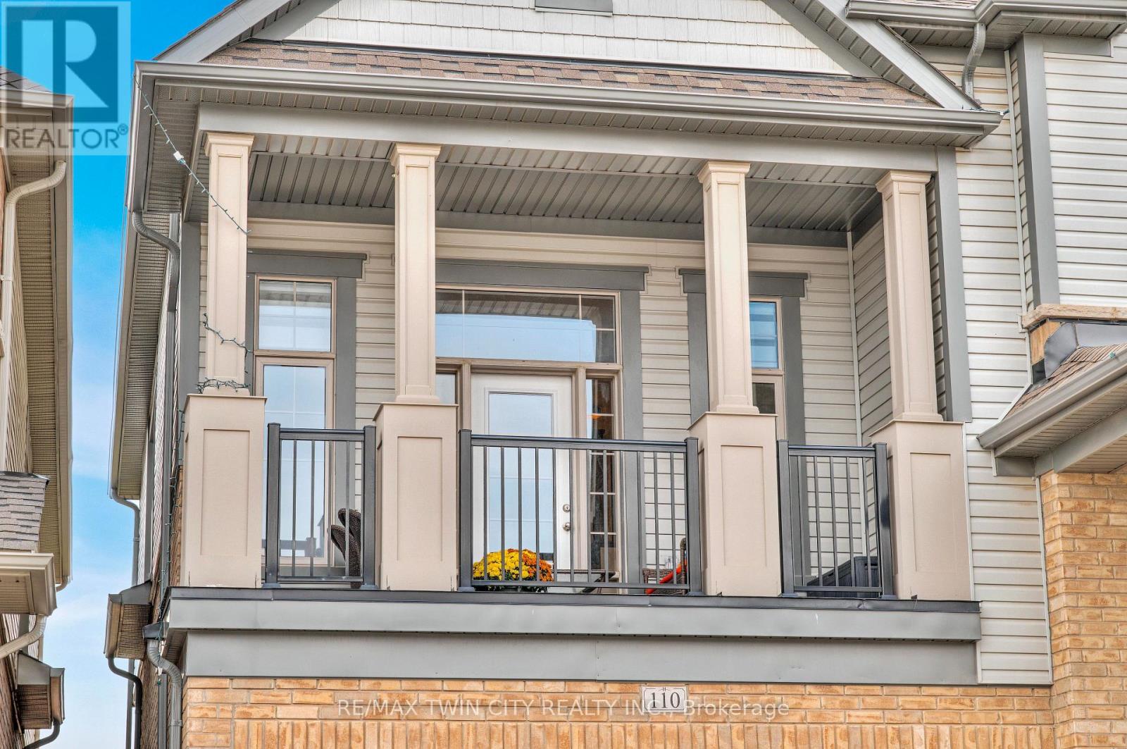 110 Haldimand Street, Kitchener, Ontario  N2R 0R2 - Photo 4 - X12491254