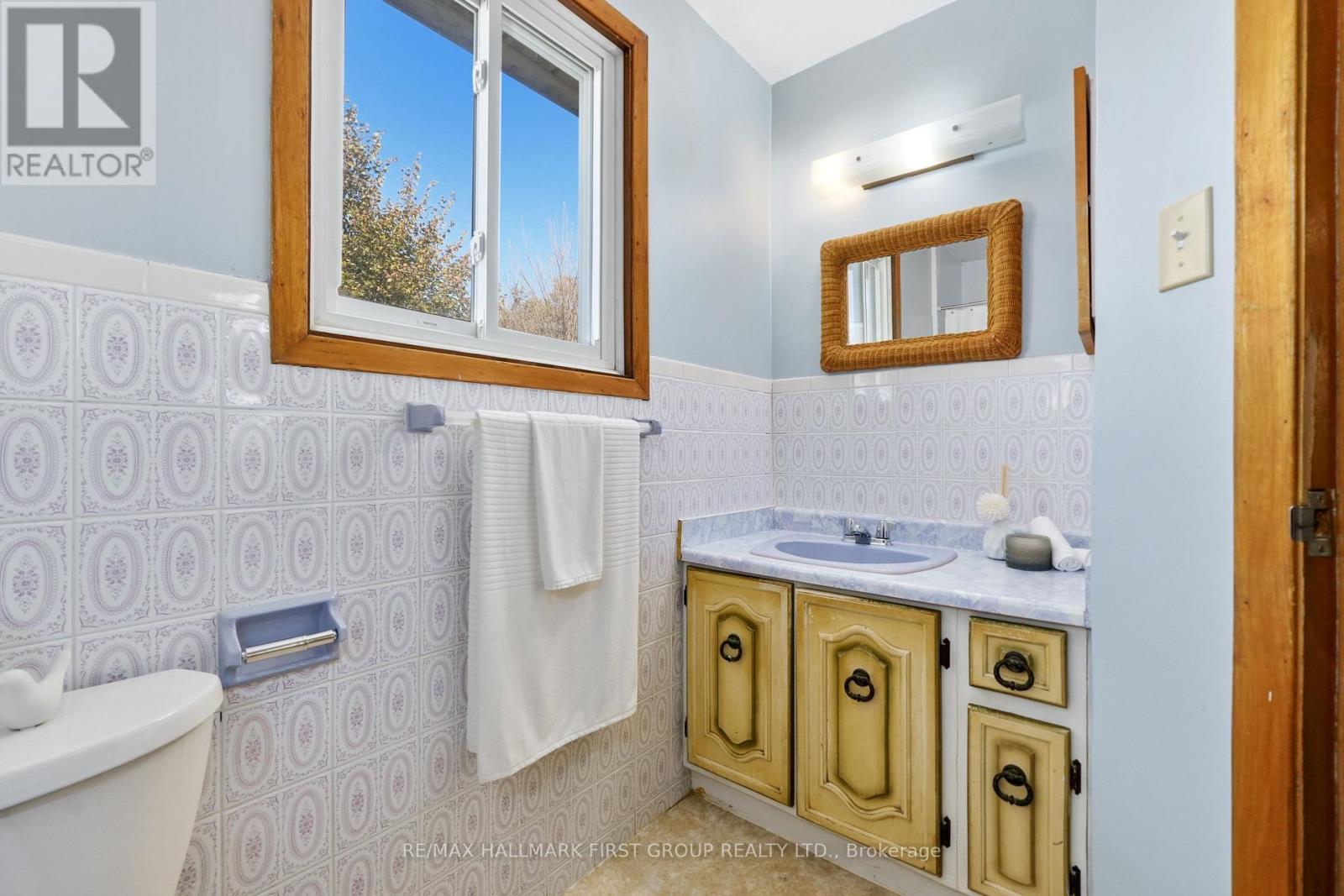 162 Queen Street, Cobourg, Ontario  K9A 4T8 - Photo 22 - X12491280