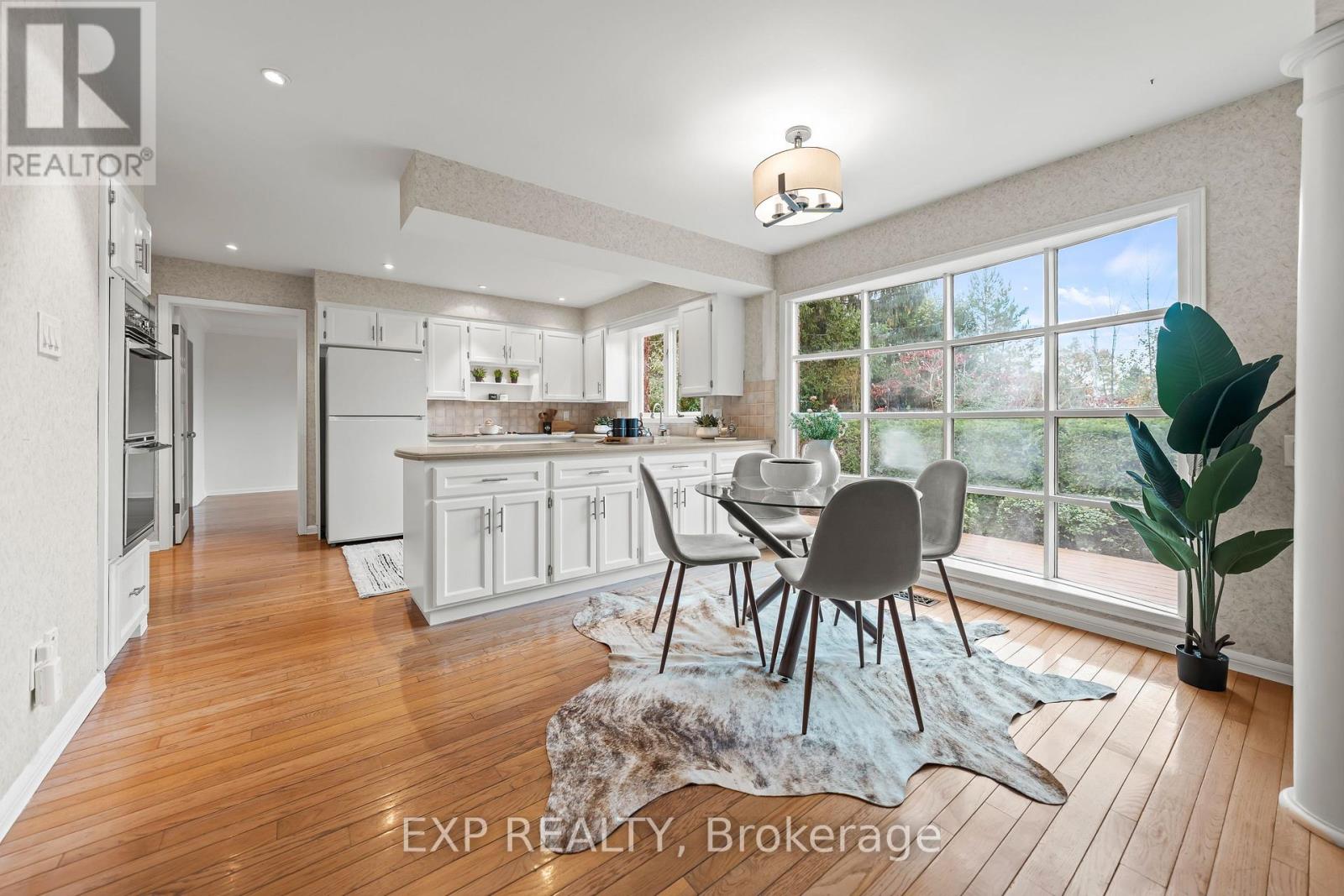 362 Pommel Gate Crescent, Waterloo, Ontario  N2L 5X4 - Photo 11 - X12491384