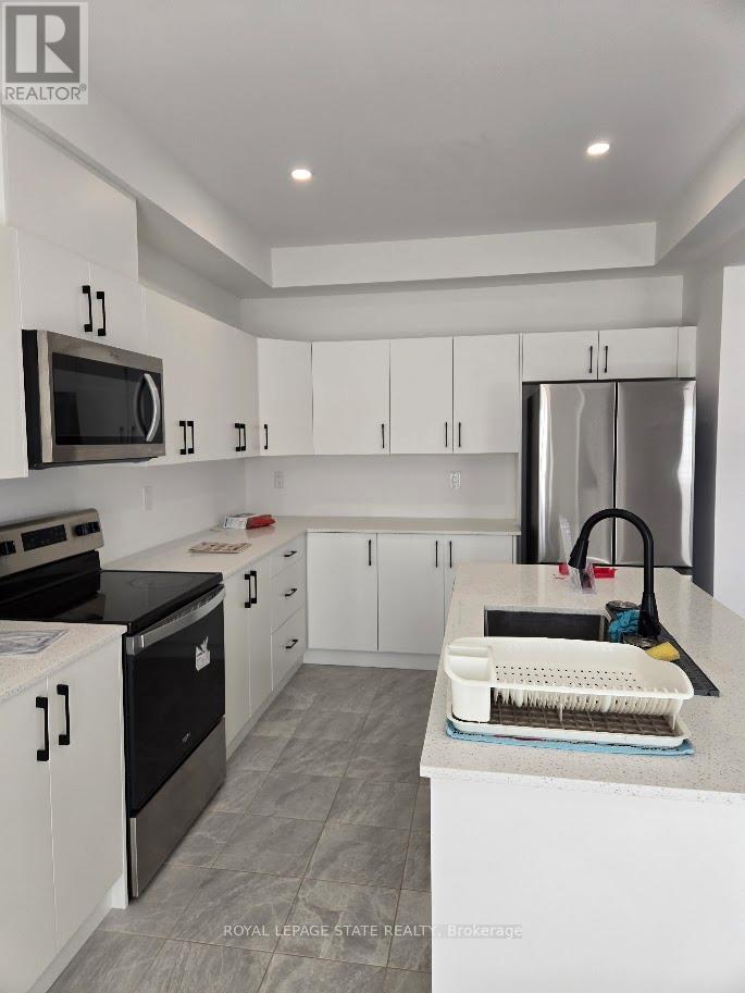 44 Mccurdy Avenue, Hamilton, Ontario  L8B 0T5 - Photo 18 - X12491402