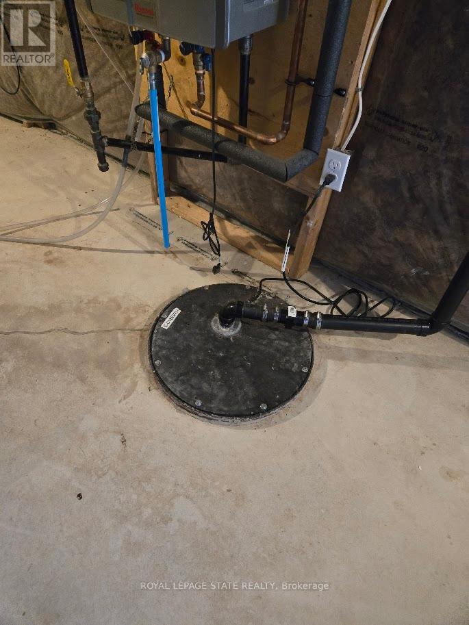 44 Mccurdy Avenue, Hamilton, Ontario  L8B 0T5 - Photo 23 - X12491402