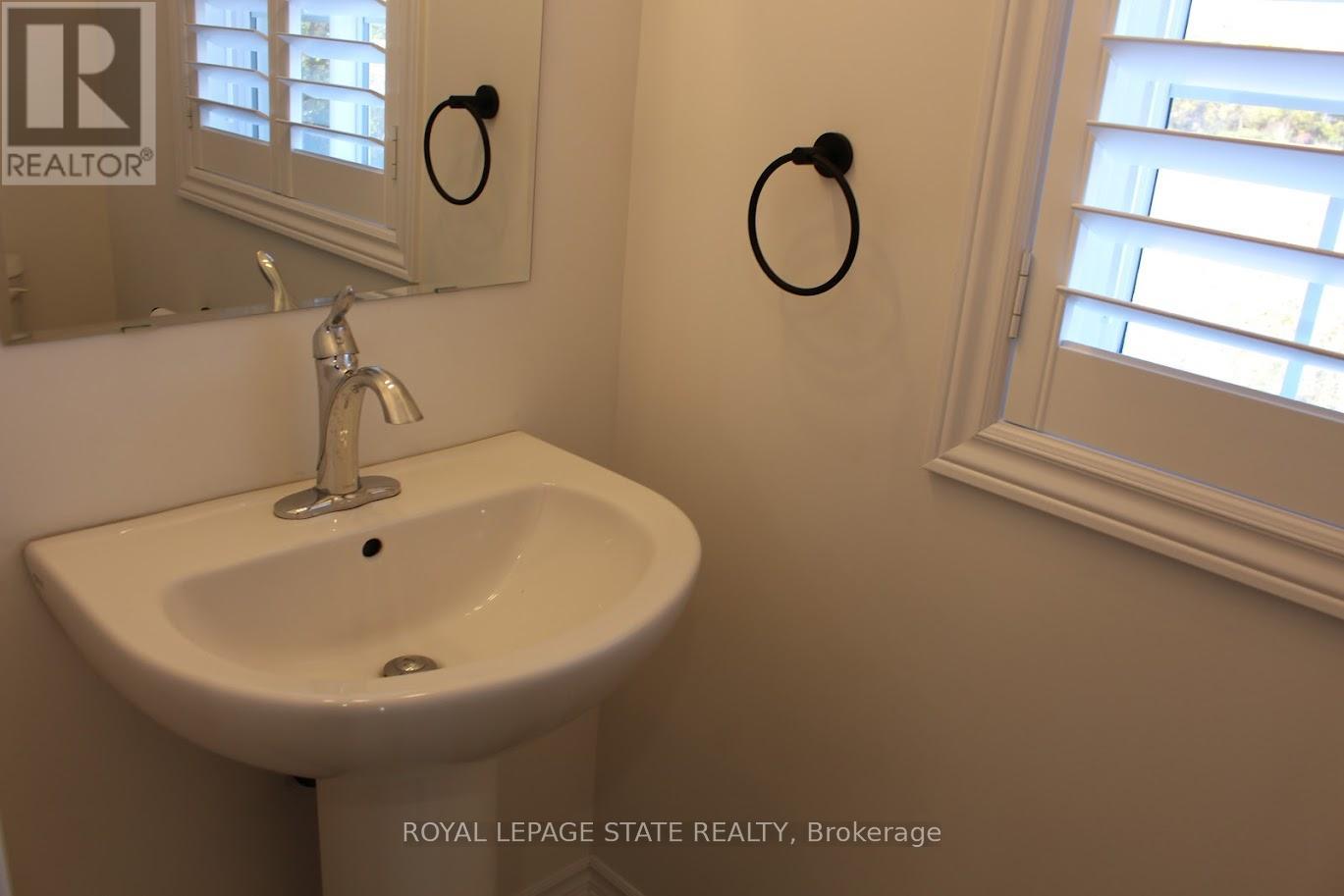 44 Mccurdy Avenue, Hamilton, Ontario  L8B 0T5 - Photo 25 - X12491402