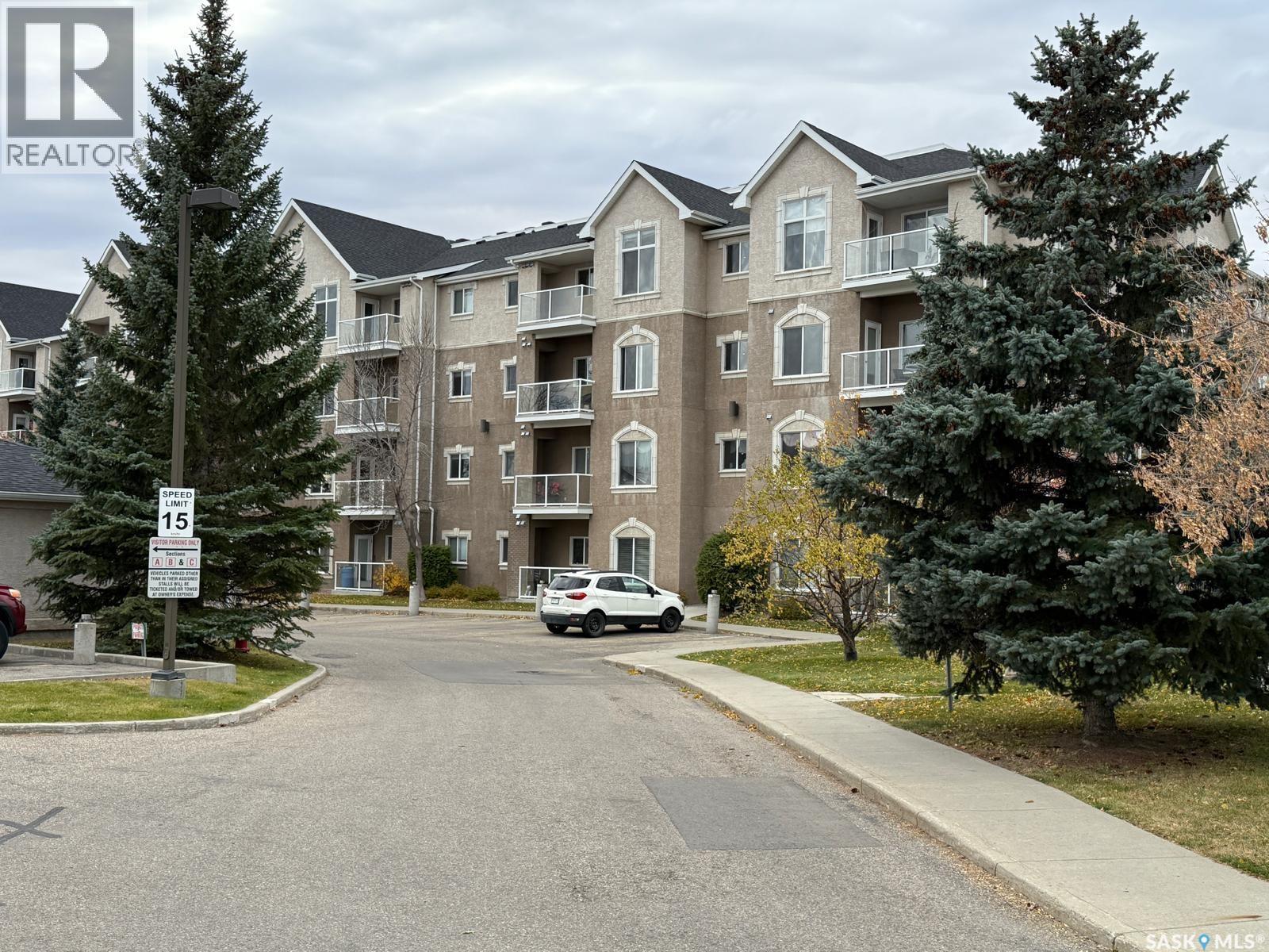 216 235 Herold Terrace, Saskatoon, Saskatchewan  S7V 1J2 - Photo 2 - SK021902