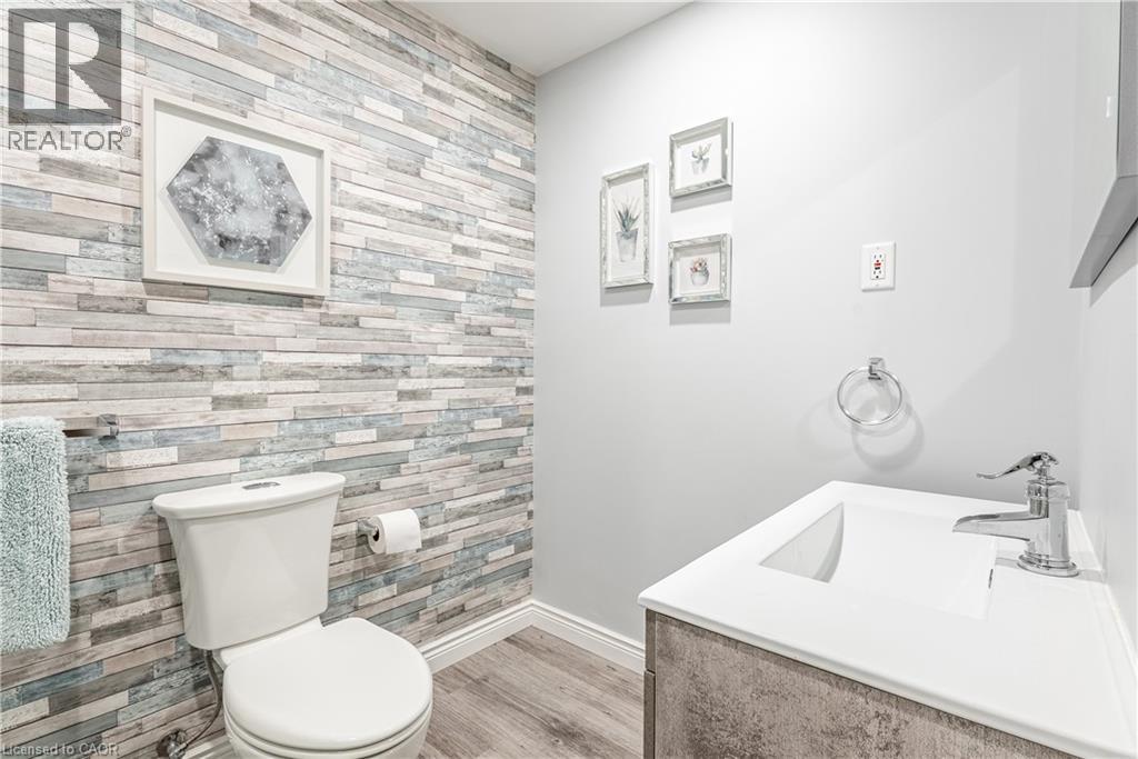 75 Beasley Crescent Unit# 9, Cambridge, Ontario  N1T 1P5 - Photo 38 - 40784271