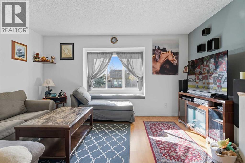 165 Sunvale Crescent Se, Calgary, Alberta  T2X 2P8 - Photo 6 - A2262085