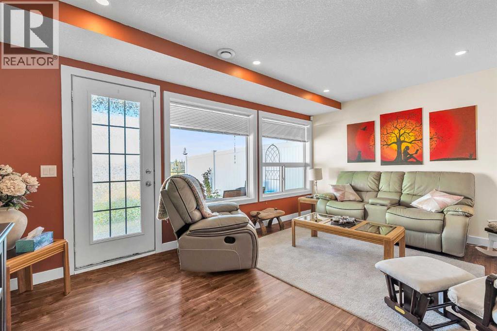 109 Citadel Estates Manor Nw, Calgary, Alberta  T3G 5M7 - Photo 37 - A2264505