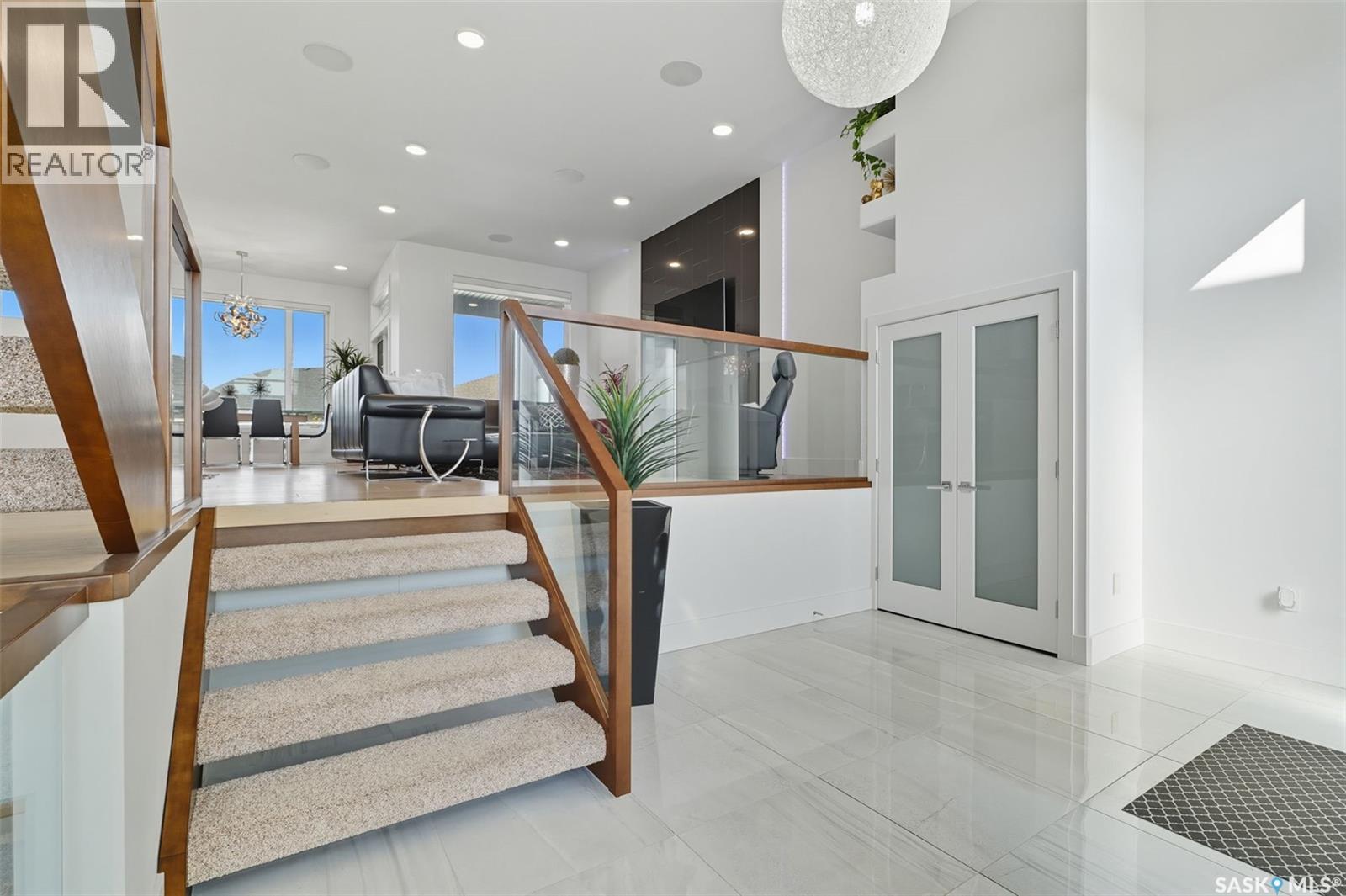 125 Gillies Bay, Saskatoon, Saskatchewan  S7V 0A7 - Photo 4 - SK021982