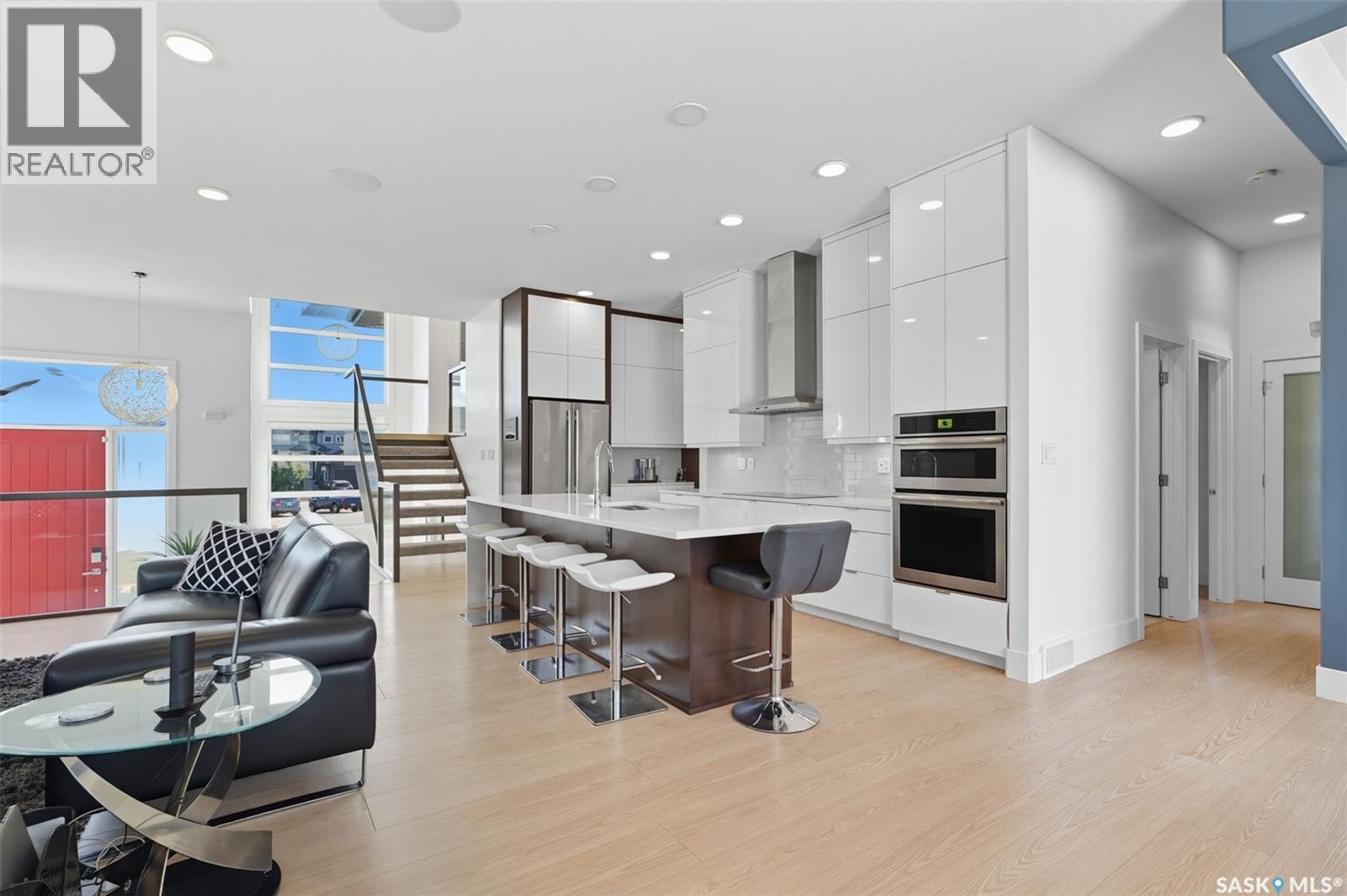 125 Gillies Bay, Saskatoon, Saskatchewan  S7V 0A7 - Photo 8 - SK021982