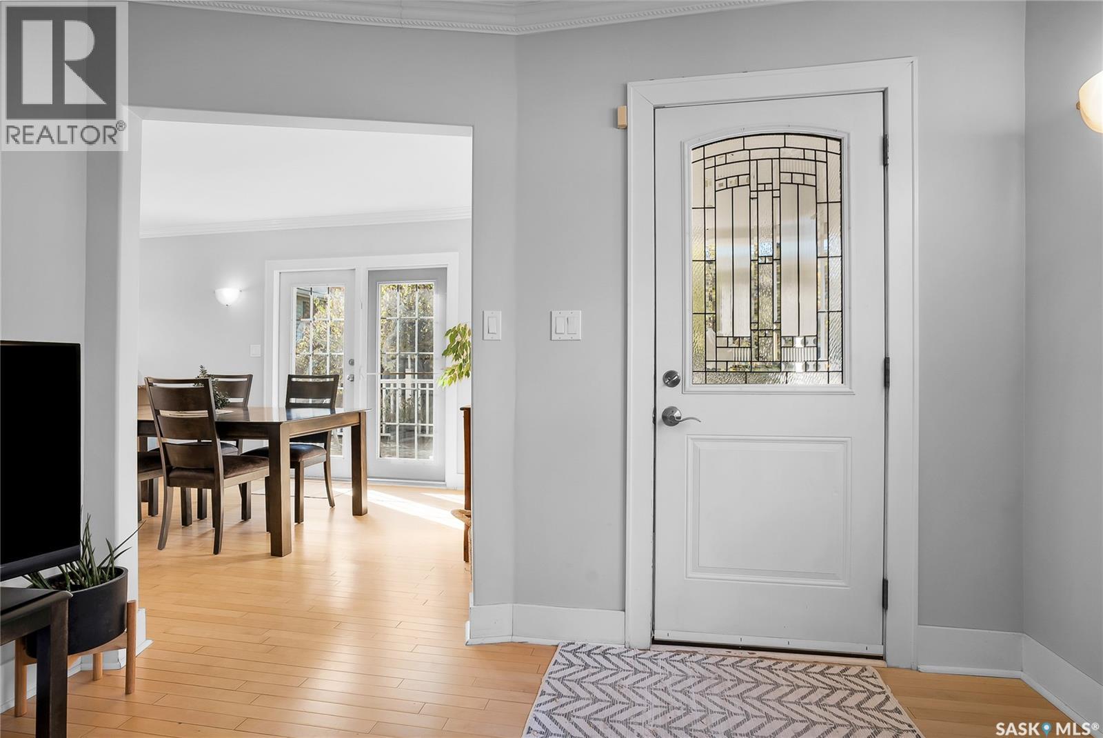 519 Walmer Road, Saskatoon, Saskatchewan  S7L 0E1 - Photo 2 - SK021847