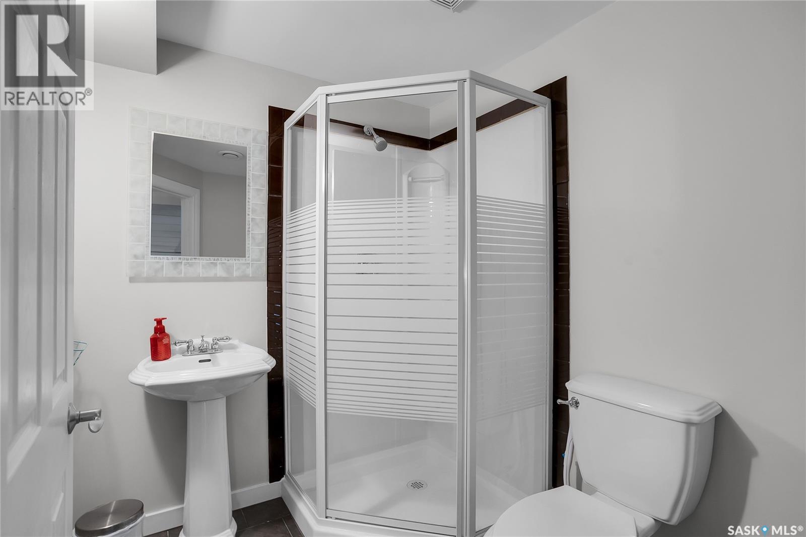 519 Walmer Road, Saskatoon, Saskatchewan  S7L 0E1 - Photo 28 - SK021847