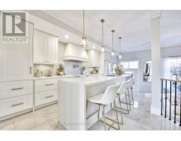 3927 EGLINTON AVENUE W, Mississauga, Ontario