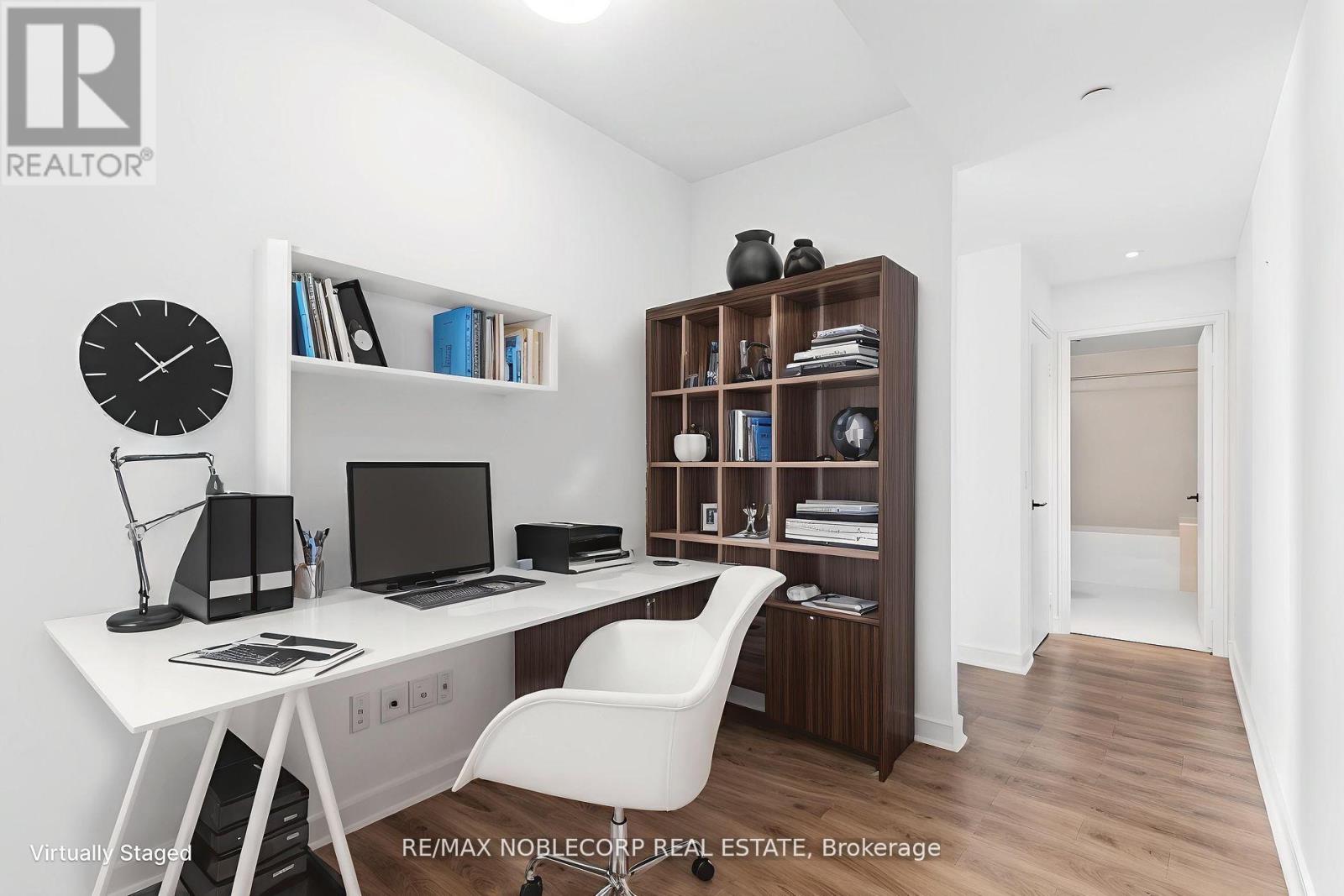 919 - 60 Tannery Road, Toronto (Waterfront Communities), Ontario  M5A 0S8 - Photo 3 - C12490678