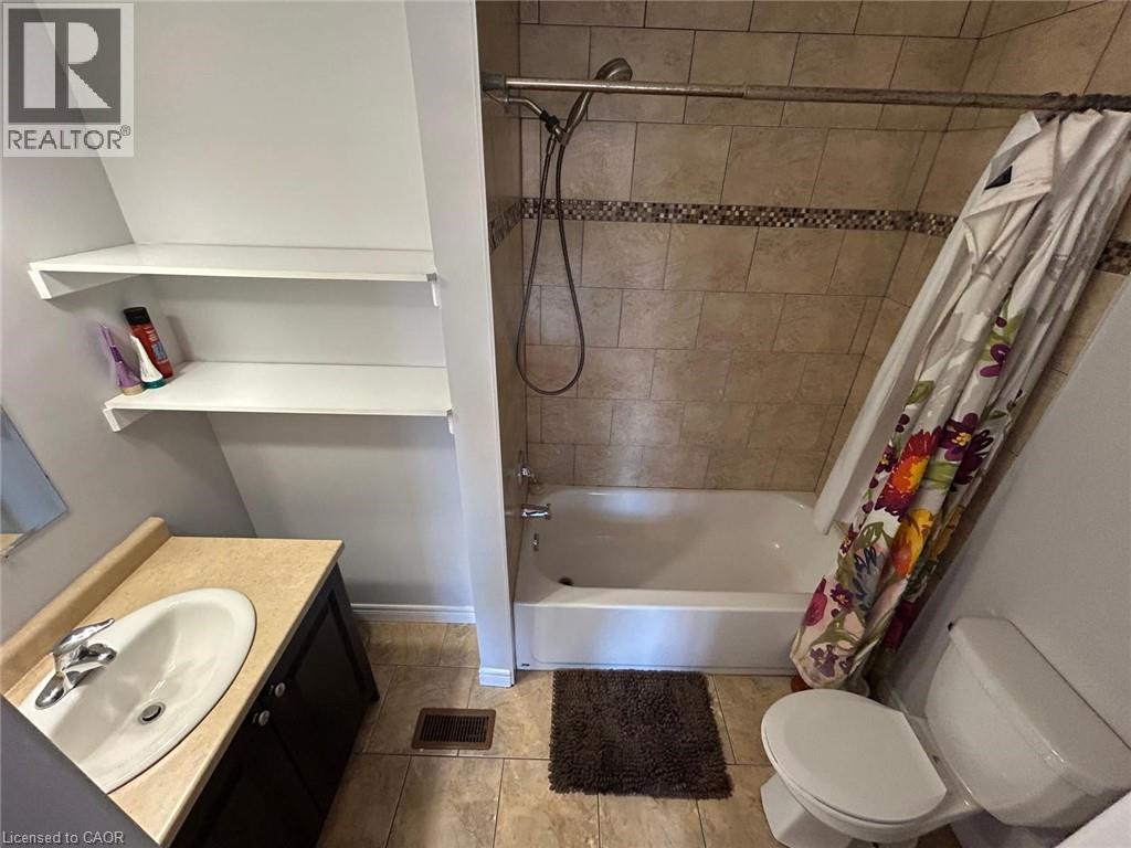 20 Mcconkey Crescent Unit# 79, Brantford, Ontario  N3S 6T9 - Photo 14 - 40774635