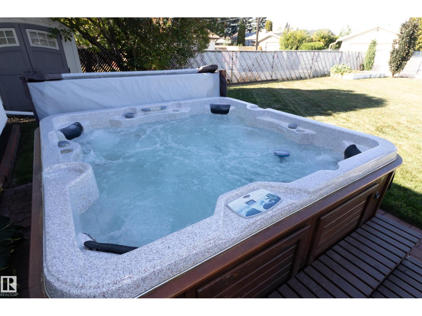 7512 129a Av Nw Nw, Edmonton, Alberta  T5C 1W9 - Photo 5 - E4458261