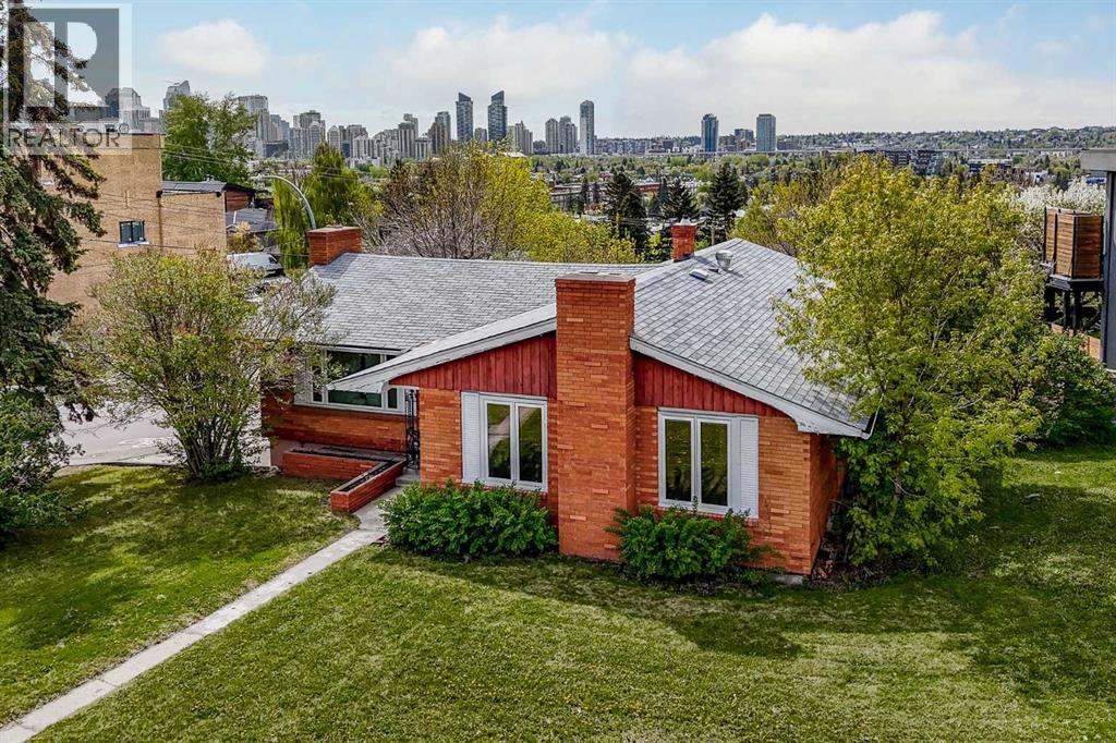 1927 Briar Crescent Nw, Calgary, Alberta  T2N 3V6 - Photo 1 - A2224956