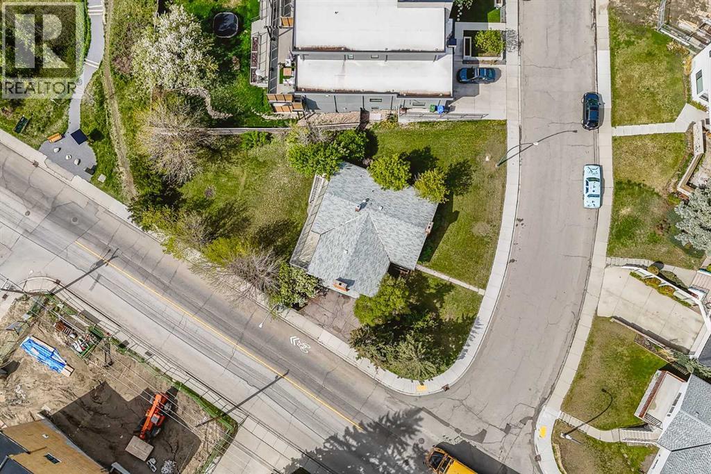 1927 Briar Crescent Nw, Calgary, Alberta  T2N 3V6 - Photo 15 - A2224956