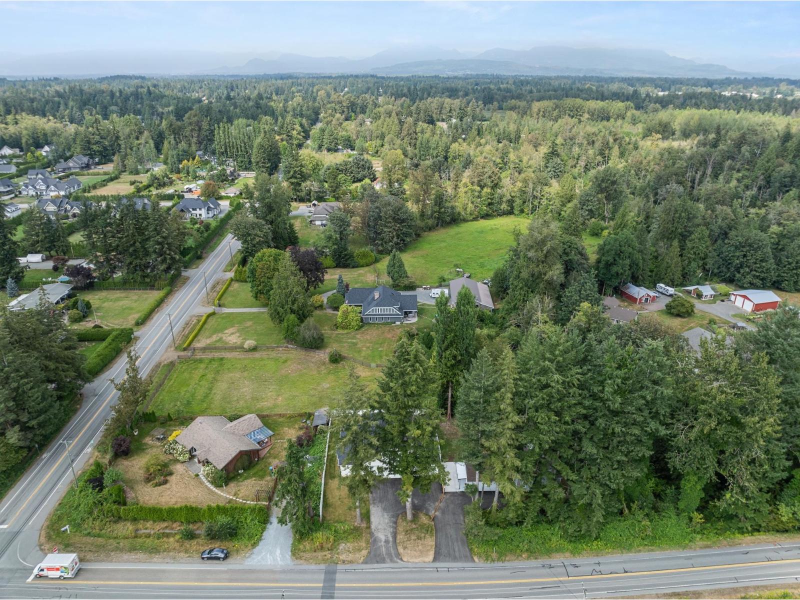 24833 Robertson Crescent, Langley, British Columbia  V4W 1W7 - Photo 37 - R3062896