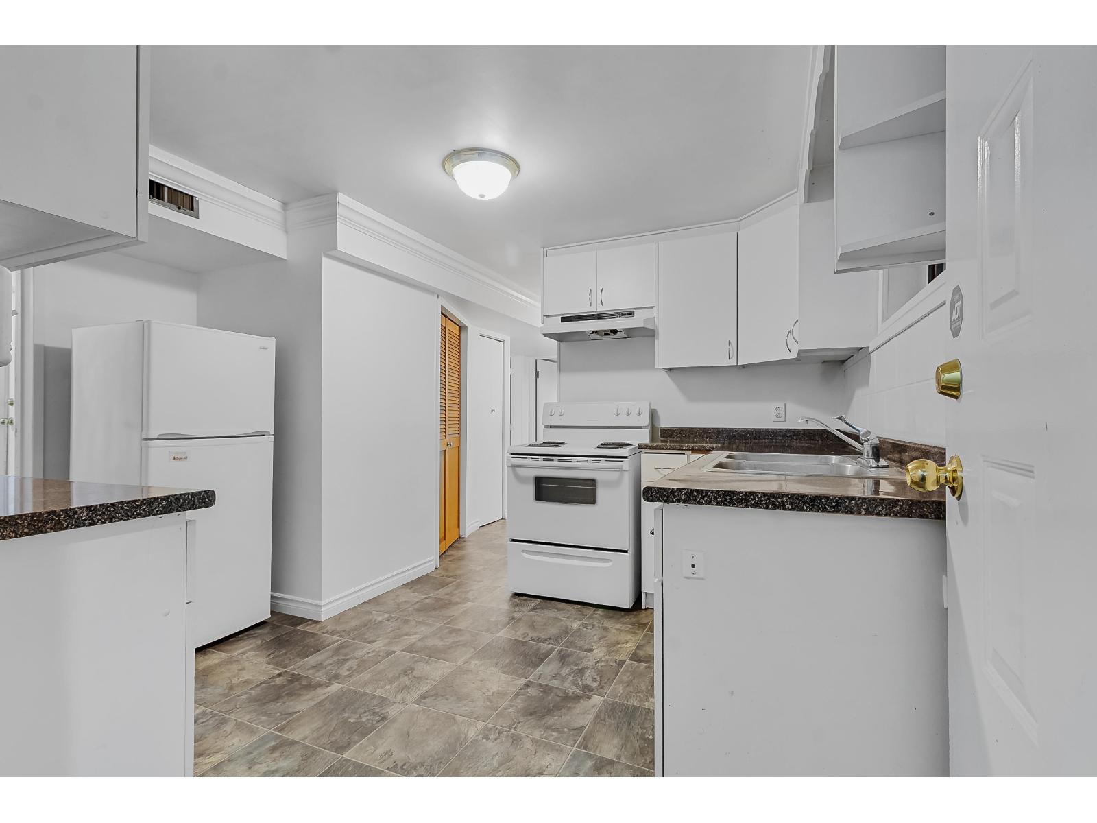 31825 Oak Avenue, Abbotsford, British Columbia  V2T 1H8 - Photo 17 - R3063115