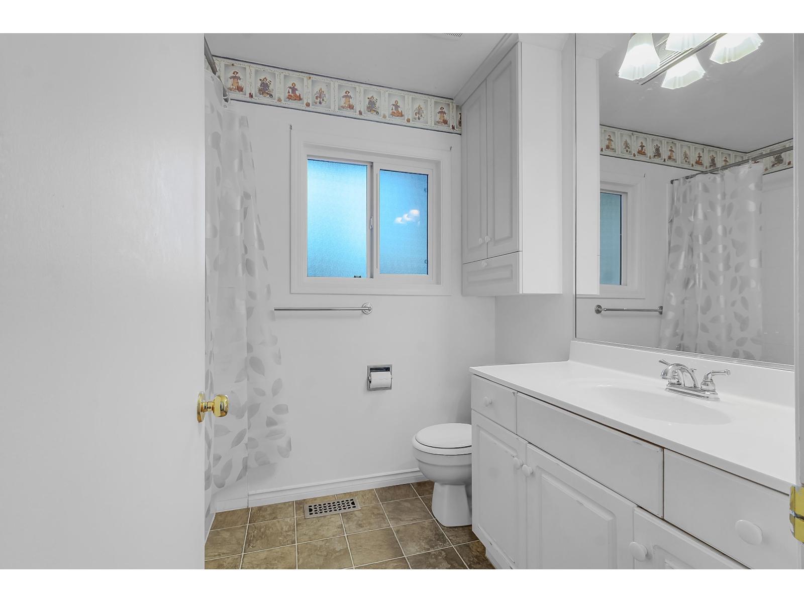 31825 Oak Avenue, Abbotsford, British Columbia  V2T 1H8 - Photo 13 - R3063115