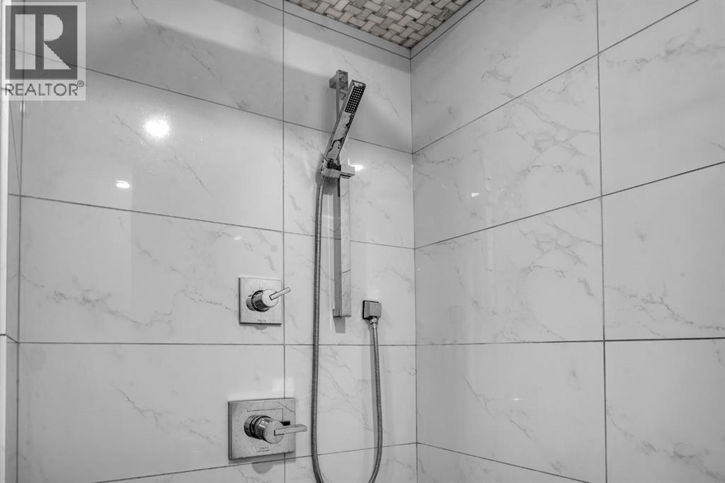 2640 28 Street Sw, Calgary, Alberta  T3E 2J1 - Photo 18 - A2257281